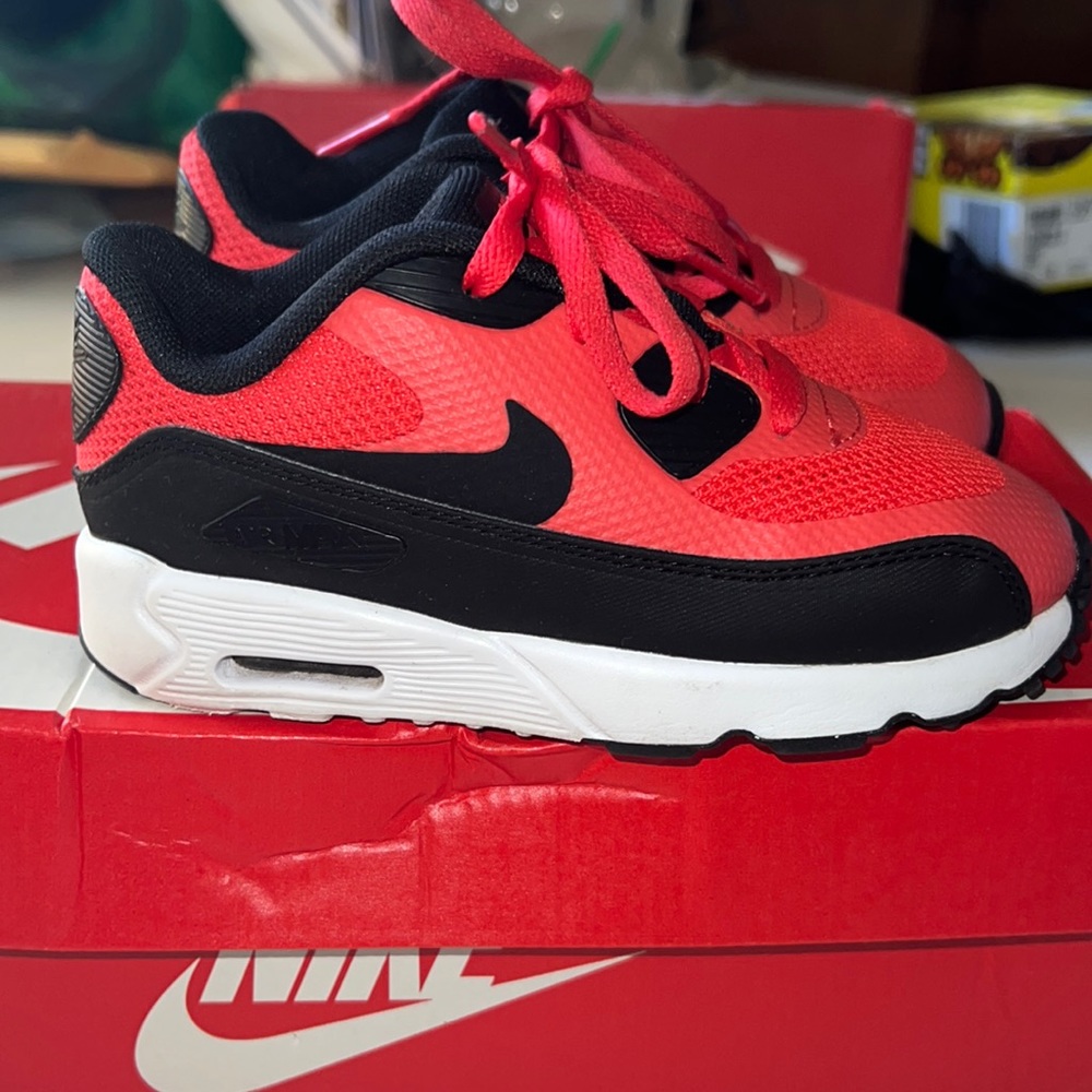 Nike Air Max sneakers, size 9c, unisex